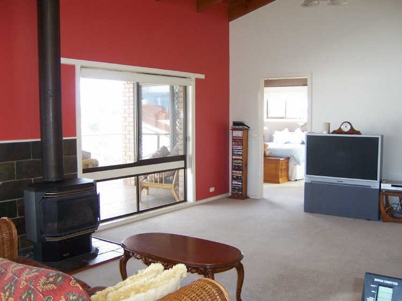 29 Nautilus Way, Lakes Entrance VIC 3909