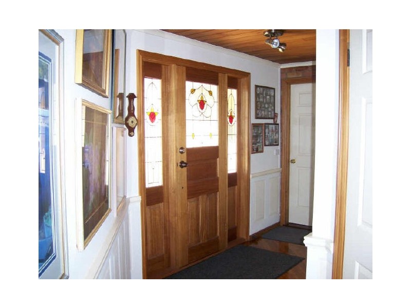 Lakes Entrance VIC 3909