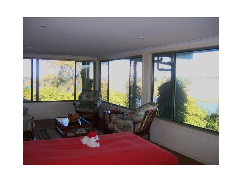 Lakes Entrance VIC 3909