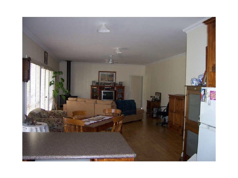 Lakes Entrance VIC 3909