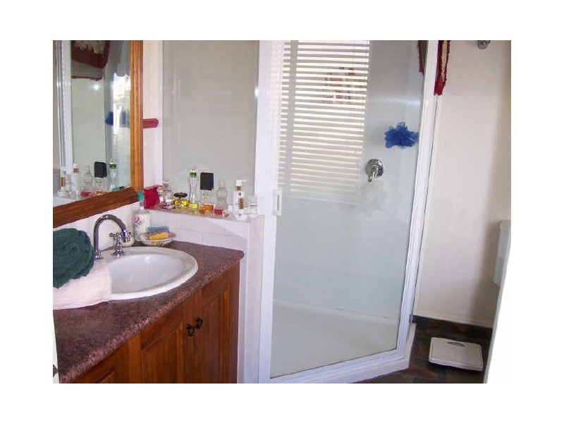 Lakes Entrance VIC 3909