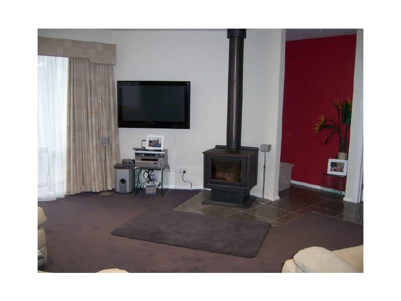 151 Golf Links Road, Lakes Entrance VIC 3909