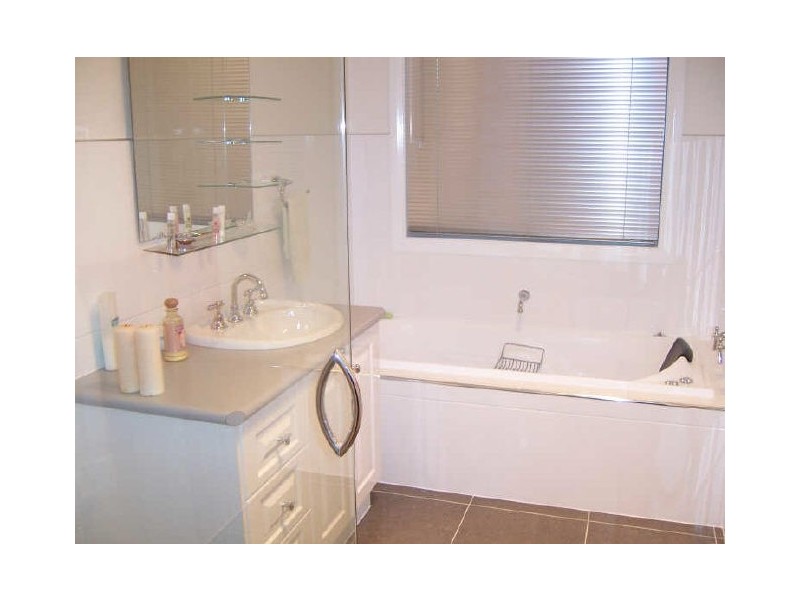 151 Golf Links Road, Lakes Entrance VIC 3909