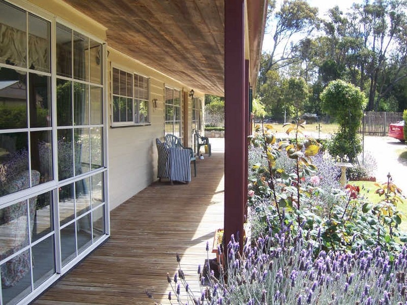 33 Flounder Road, Lake Tyers Beach VIC 3909