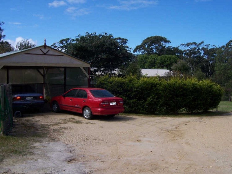 33 Flounder Road, Lake Tyers Beach VIC 3909