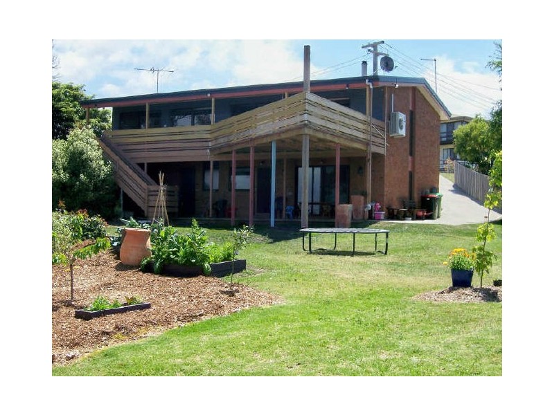 Lakes Entrance VIC 3909