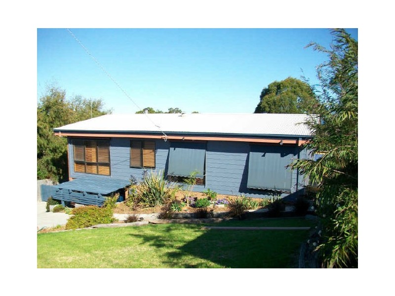 Lakes Entrance VIC 3909