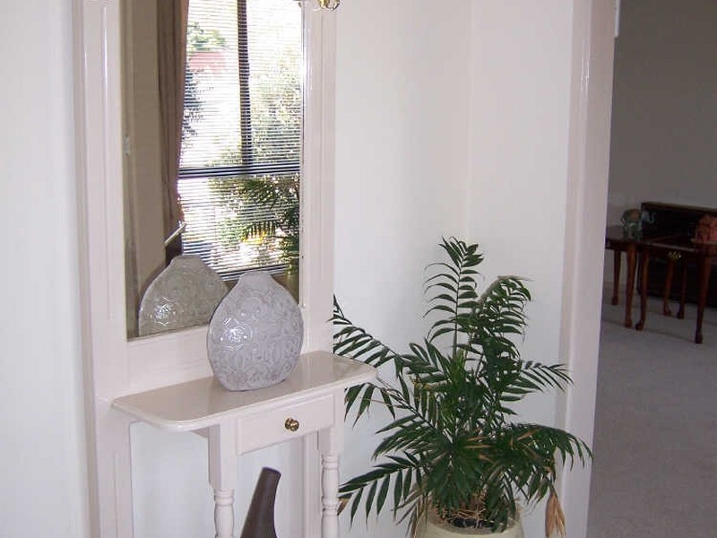 25 Wyrallah Street, Lakes Entrance VIC 3909