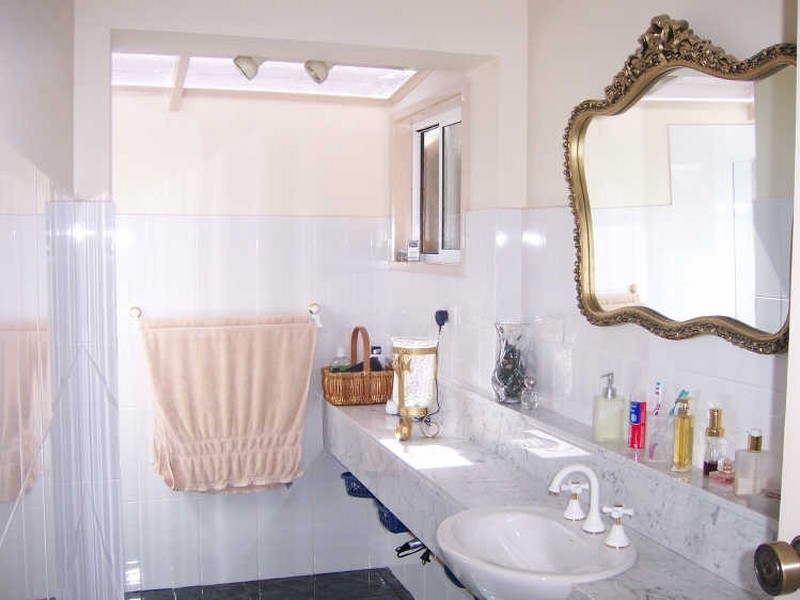 25 Wyrallah Street, Lakes Entrance VIC 3909