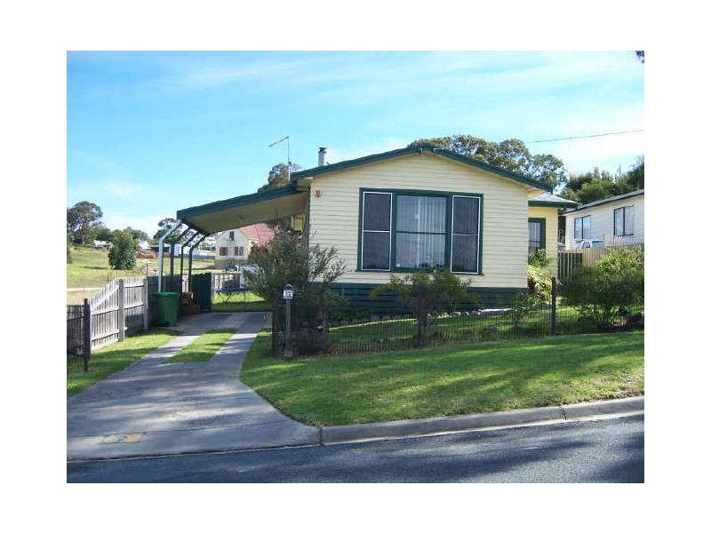 Lakes Entrance VIC 3909