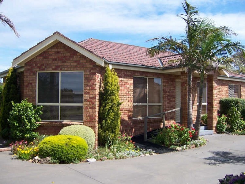 1/3 Orme Street, Lakes Entrance VIC 3909