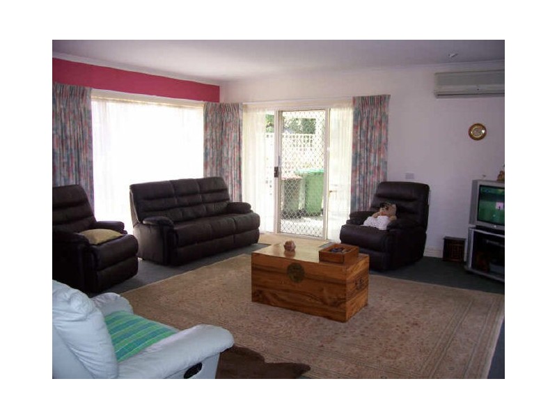 Lakes Entrance VIC 3909