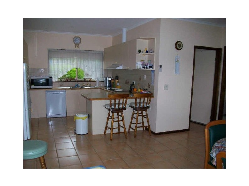 Lakes Entrance VIC 3909