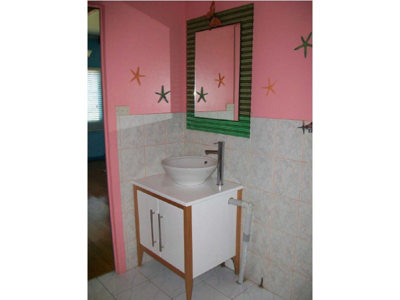 Lakes Entrance VIC 3909