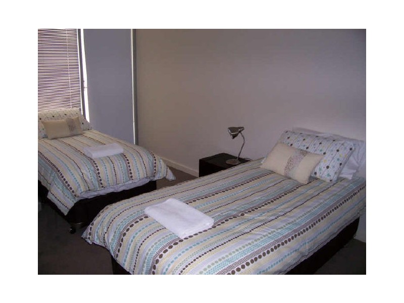 Lakes Entrance VIC 3909