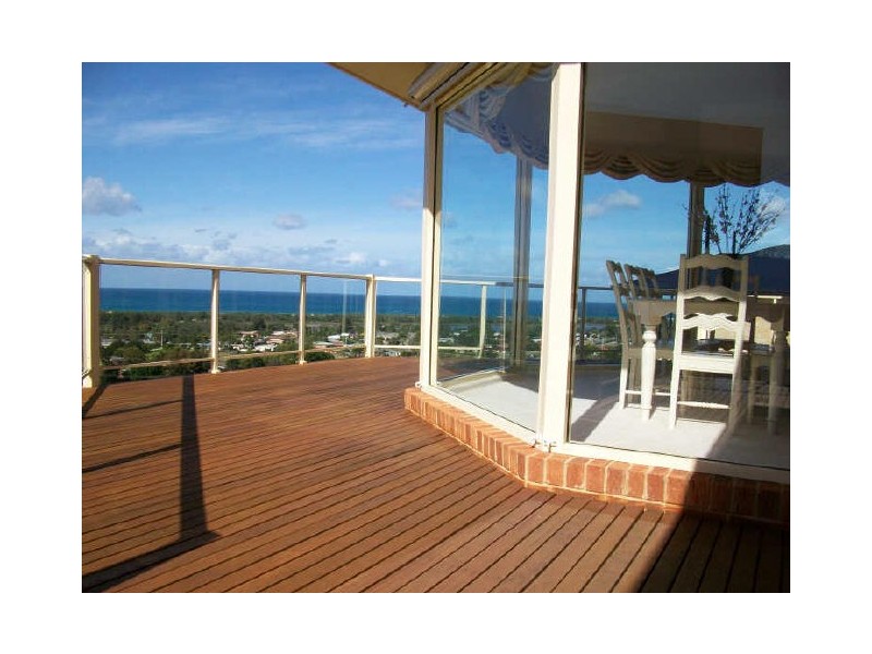 Lakes Entrance VIC 3909