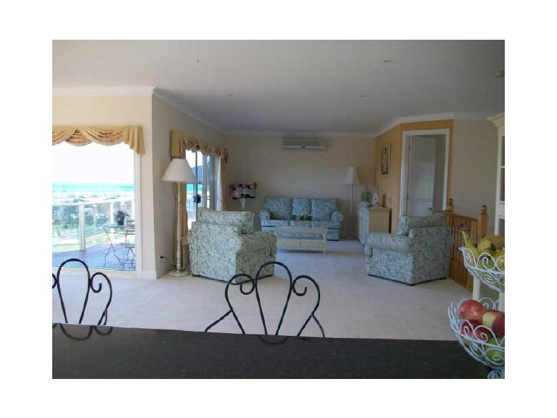 Lakes Entrance VIC 3909