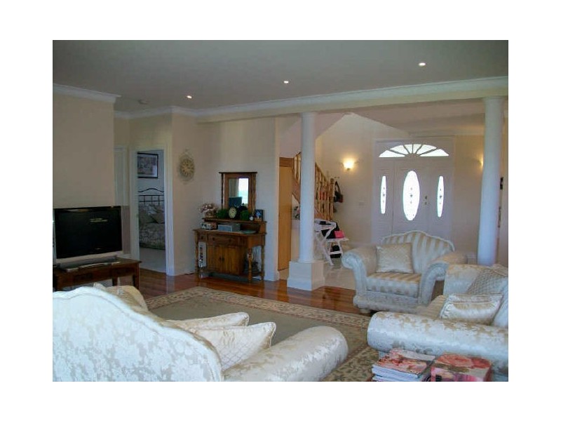 Lakes Entrance VIC 3909