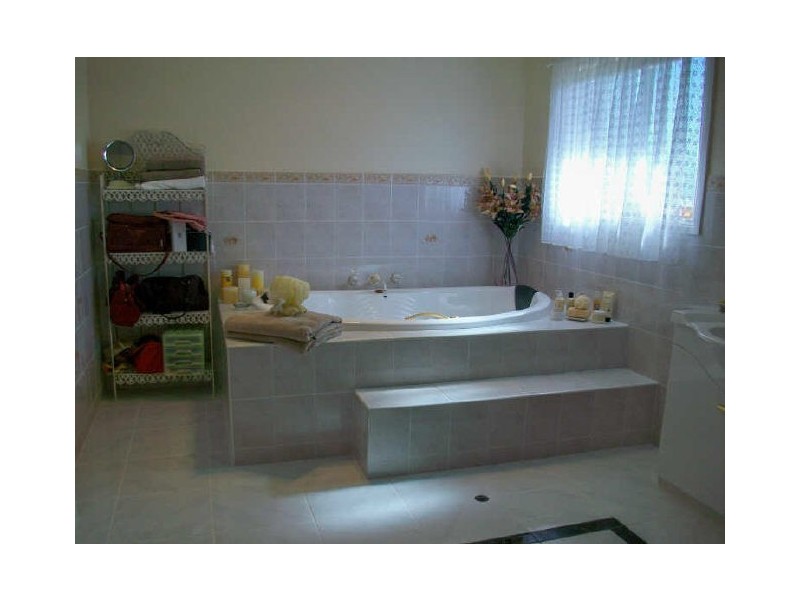 Lakes Entrance VIC 3909