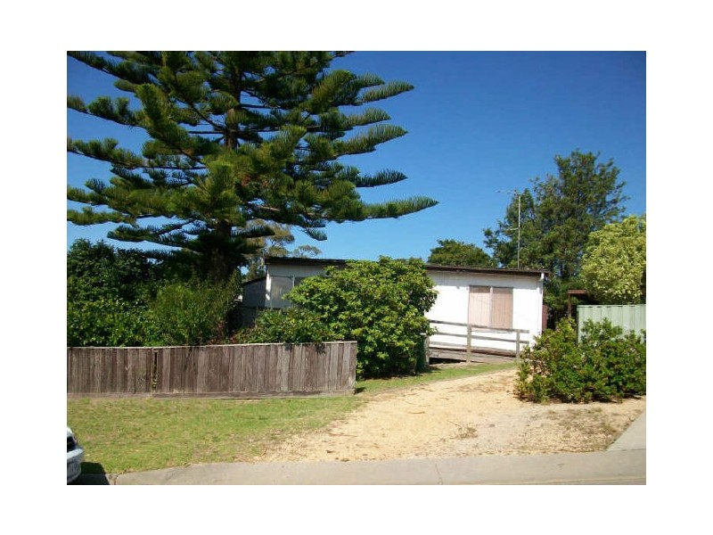 Lakes Entrance VIC 3909