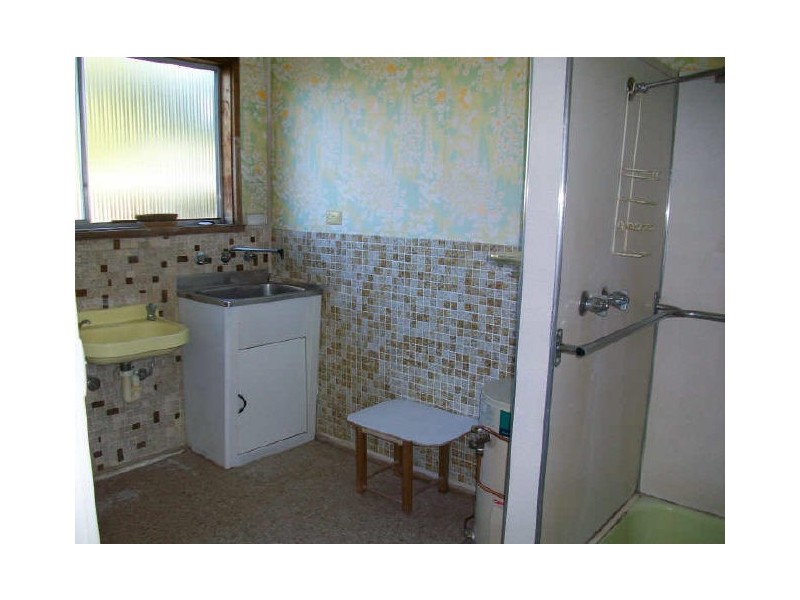 Lakes Entrance VIC 3909