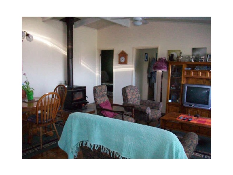 Lakes Entrance VIC 3909