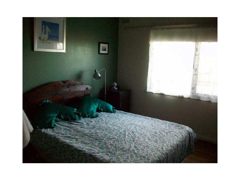 Lakes Entrance VIC 3909