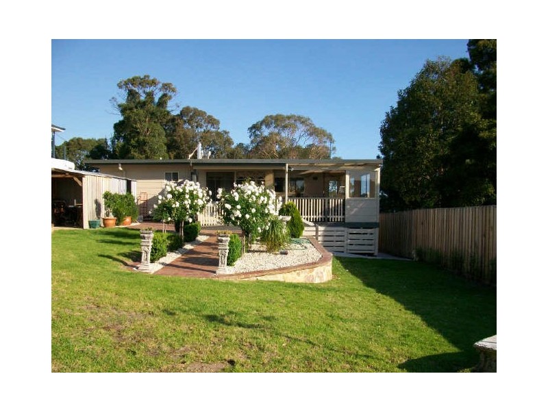 Lakes Entrance VIC 3909