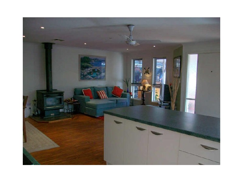 Lakes Entrance VIC 3909