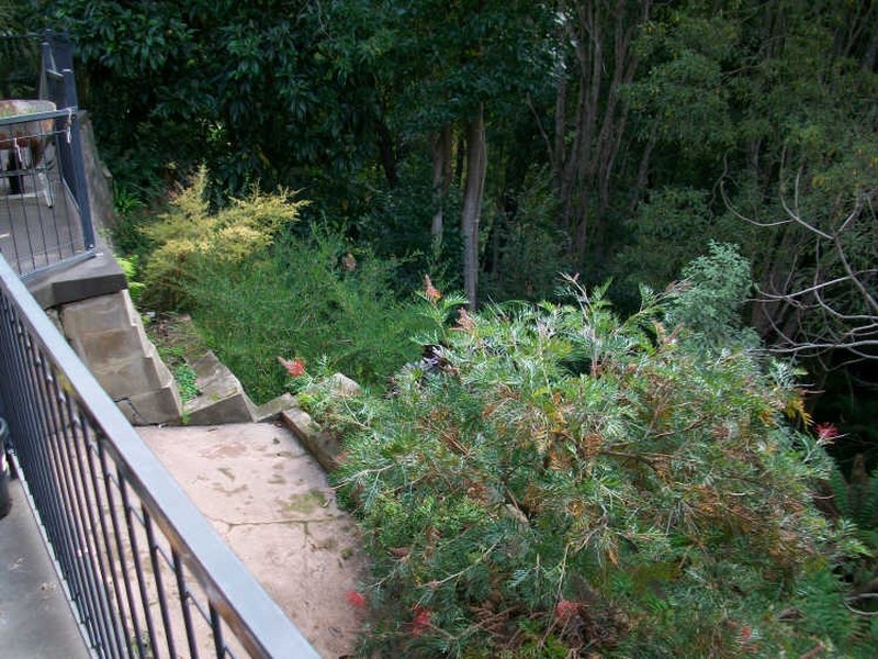 85 Seaview Parade, Kalimna VIC 3909