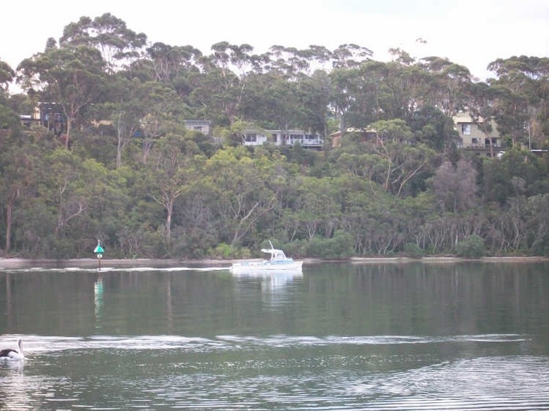 85 Seaview Parade, Kalimna VIC 3909