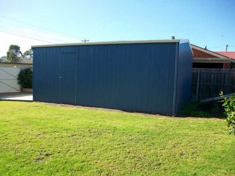 22 Fish St, Lakes Entrance VIC 3909