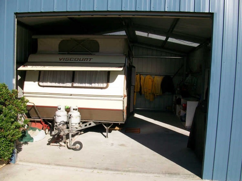 22 Fish St, Lakes Entrance VIC 3909