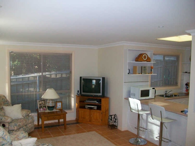 2/1 Worcester Road, Lakes Entrance VIC 3909