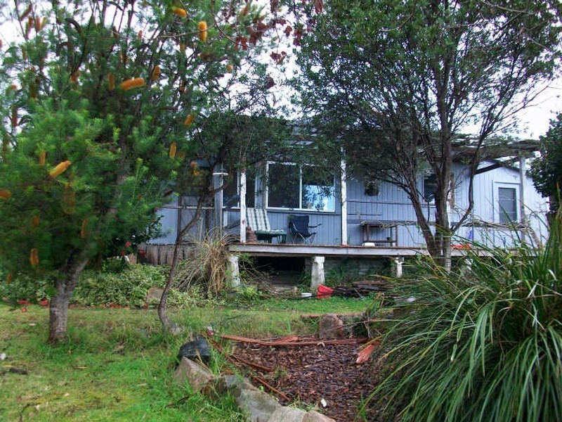 16 Gorge Road, Nowa Nowa VIC 3887