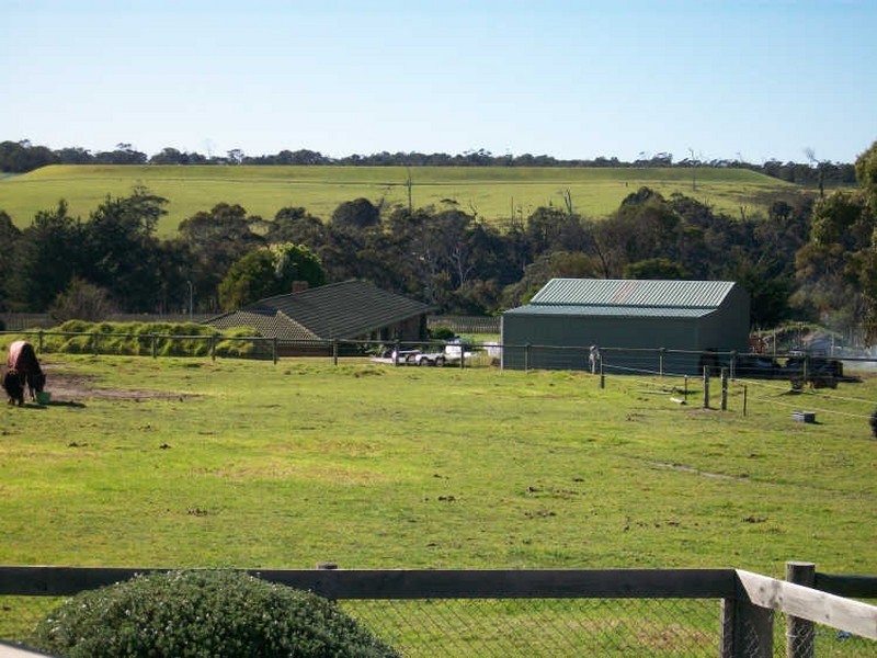 59 Lake Bunga Beach Road, Lake Bunga VIC 3909