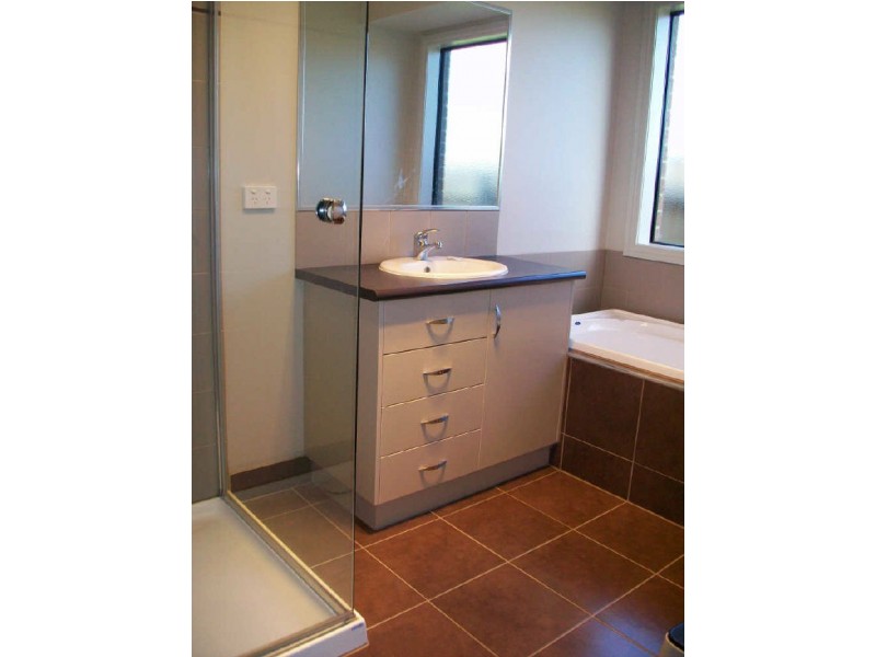 Lakes Entrance VIC 3909