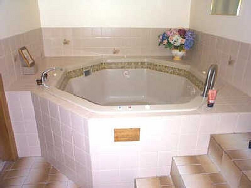 162 Thorpes Lane, Lakes Entrance VIC 3909