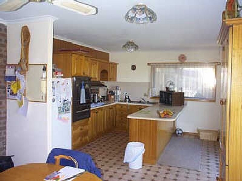 162 Thorpes Lane, Lakes Entrance VIC 3909