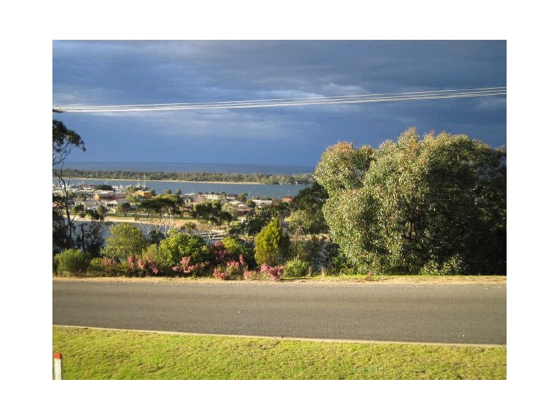 Lakes Entrance VIC 3909