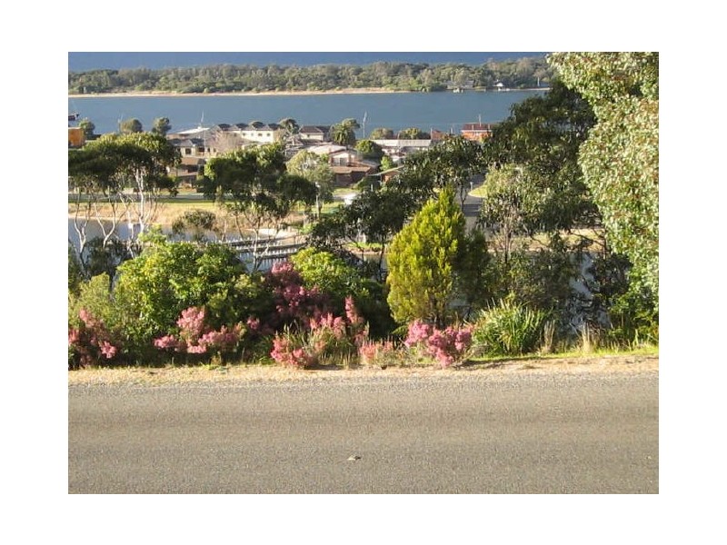 Lakes Entrance VIC 3909