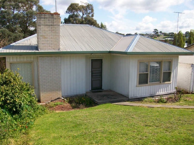 6 View Street, Lakes Entrance VIC 3909
