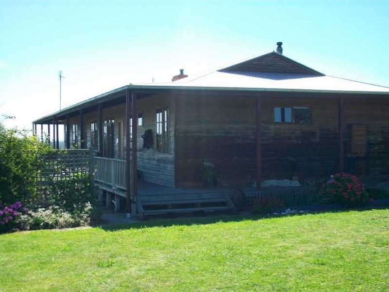 182 Cunningham Road, Swan Reach VIC 3903