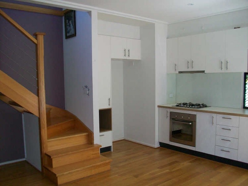 42/687 Esplanade, Lakes Entrance VIC 3909