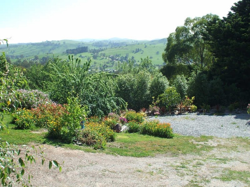 11 Riverview Rise, Buchan VIC 3885