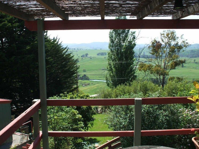 11 Riverview Rise, Buchan VIC 3885