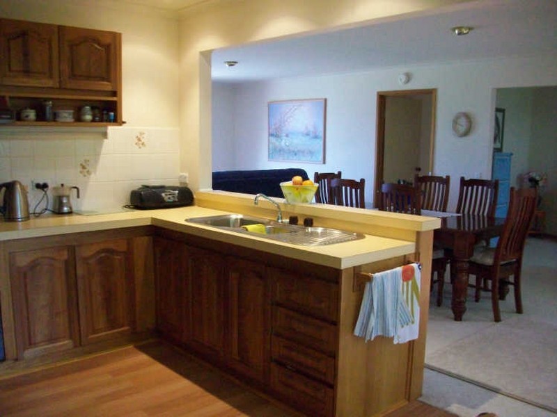 5 Bass Close, Lakes Entrance VIC 3909