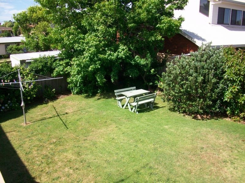 26 Abalone Avenue, Lakes Entrance VIC 3909