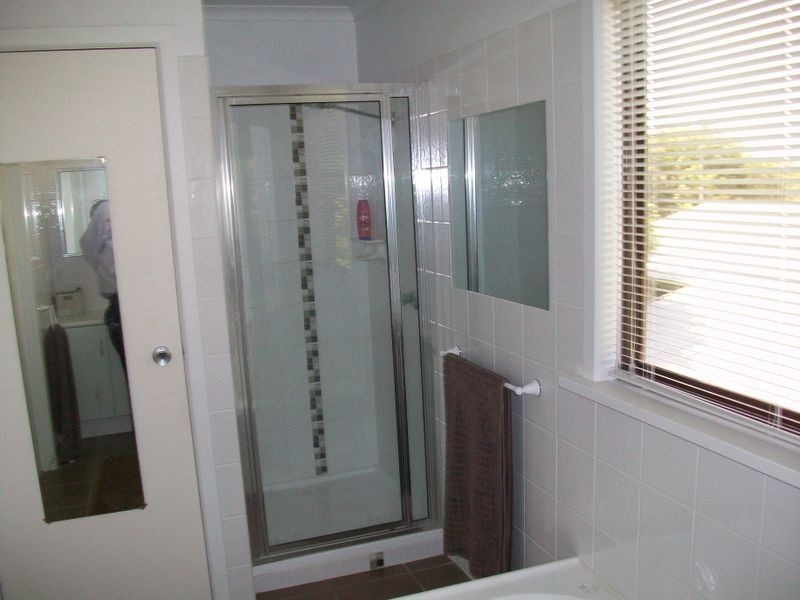 26 Abalone Avenue, Lakes Entrance VIC 3909