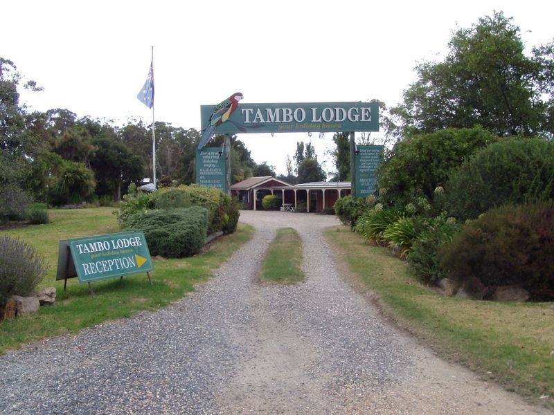 64 Robertsons Road, Kalimna VIC 3909